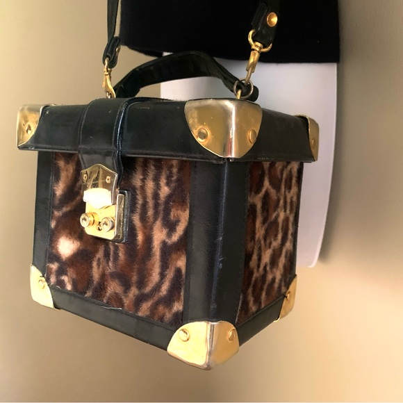 Leopard Print & Leather with Copper Colour Accent Purse - Picture 4 of 10